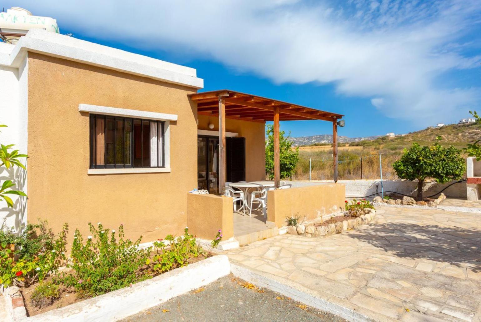 Villa Eleni Coral Bay Exterior photo